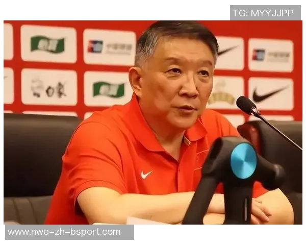 宫鲁鸣:承诺的待遇都未兑现篮管中心讲诚信吗? 宫鲁鸣:承诺的待遇都未兑现篮管中心讲诚信吗?